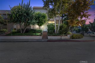 15133 Magnolia E, Sherman Oaks, CA 91403