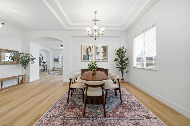 9523 Clarke Farms Rd, Elk Grove, CA 95624