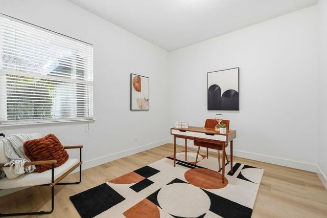 9523 Clarke Farms Rd, Elk Grove, CA 95624