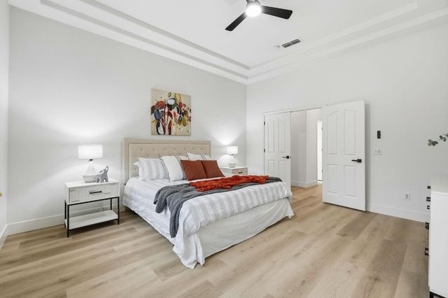 9523 Clarke Farms Rd, Elk Grove, CA 95624