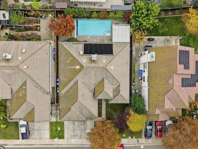 9523 Clarke Farms Rd, Elk Grove, CA 95624