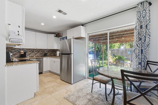 405 Mustang Trail, Granbury, TX 76049