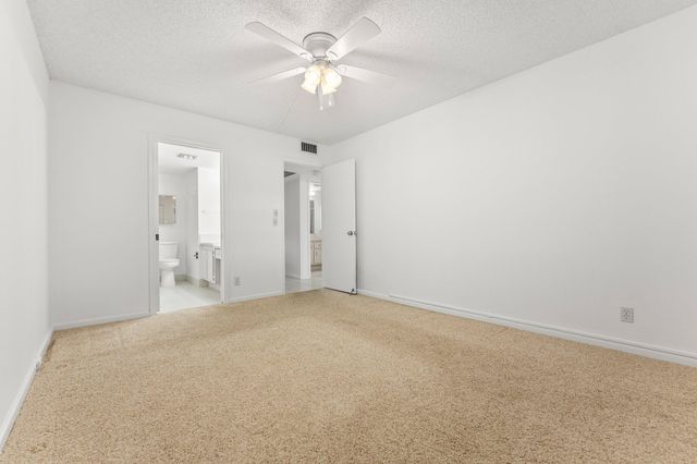 1047 Lincoln C, Boca Raton, FL 33434