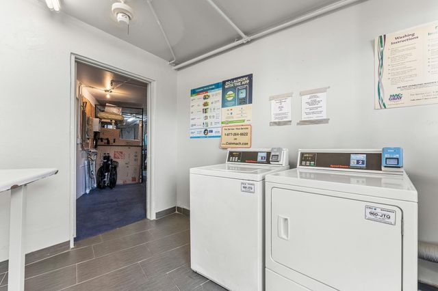 1047 Lincoln C, Boca Raton, FL 33434