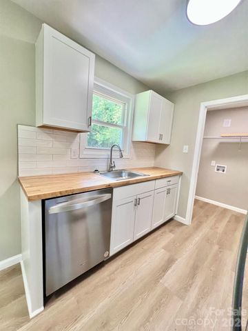 4506 Rink Dam Road, Taylorsville, NC 28681