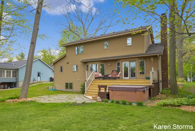 7033 Youngstown Avenue, Georgetown Twp, MI 49426