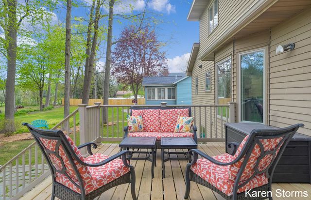 7033 Youngstown Avenue, Georgetown Twp, MI 49426