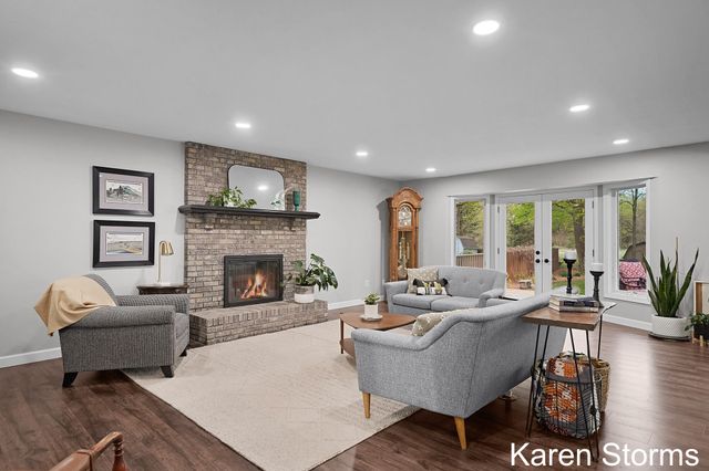 7033 Youngstown Avenue, Georgetown Twp, MI 49426