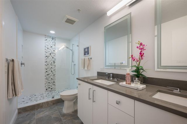 800 N TAMIAMI TRAIL 815, Sarasota, FL 34236