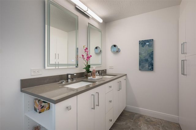 800 N TAMIAMI TRAIL 815, Sarasota, FL 34236