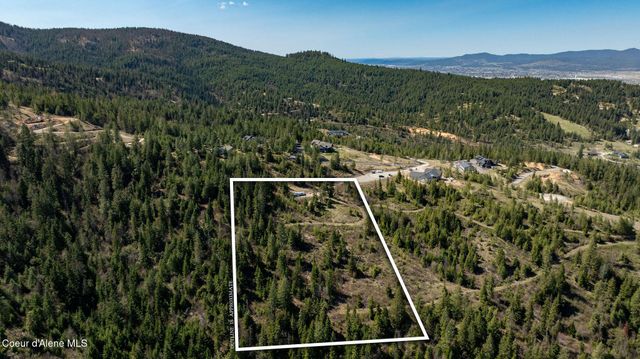 11817 W Garrett Ct, Post Falls, ID 83854