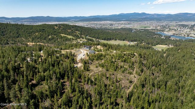11817 W Garrett Ct, Post Falls, ID 83854