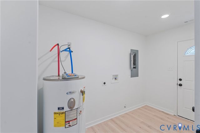 13004 Mercer Ct, Chester, VA 23836