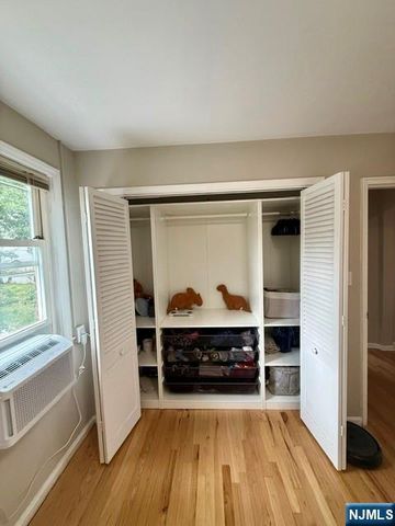 349 Bloomfield Avenue 25, Verona, NJ 07044