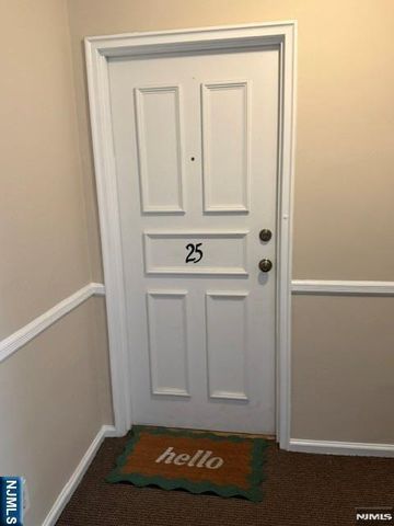 349 Bloomfield Avenue 25, Verona, NJ 07044