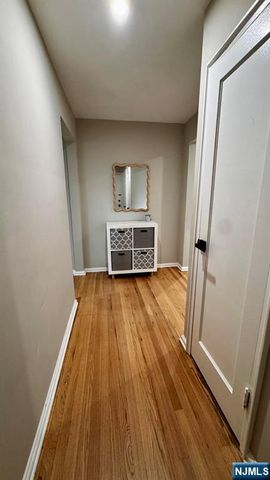 349 Bloomfield Avenue 25, Verona, NJ 07044