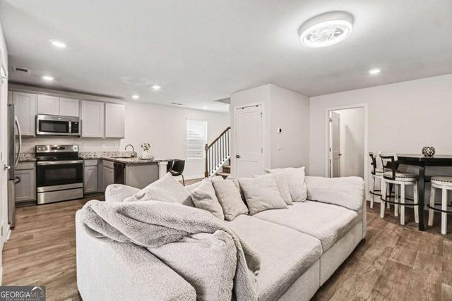 3528 Station Drive, Atlanta, GA 30349