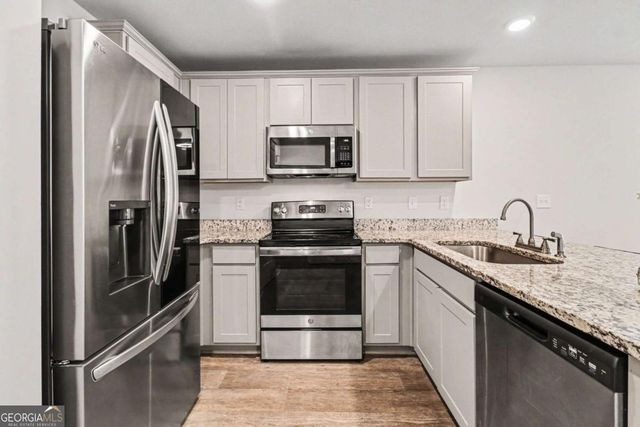 3528 Station Drive, Atlanta, GA 30349