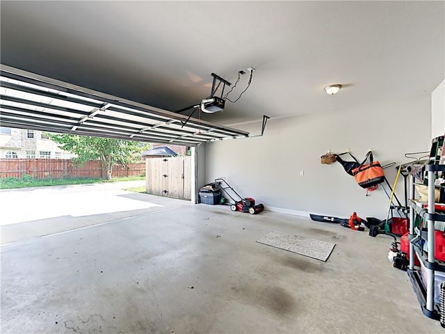 6519 W Pleasant Way, Rogers, AR 72758