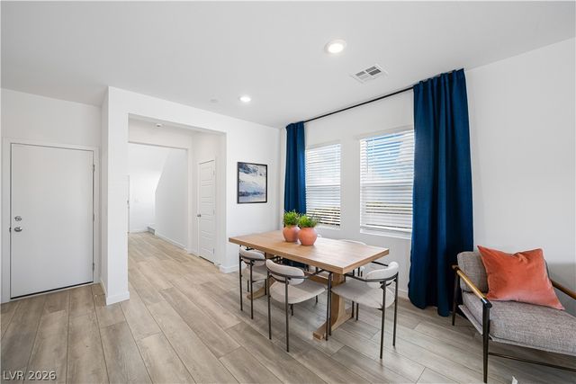 144 Harper Crest Avenue, Henderson, NV 89011