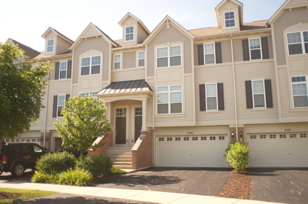 3383 Kentshire Circle, Aurora, IL 60504
