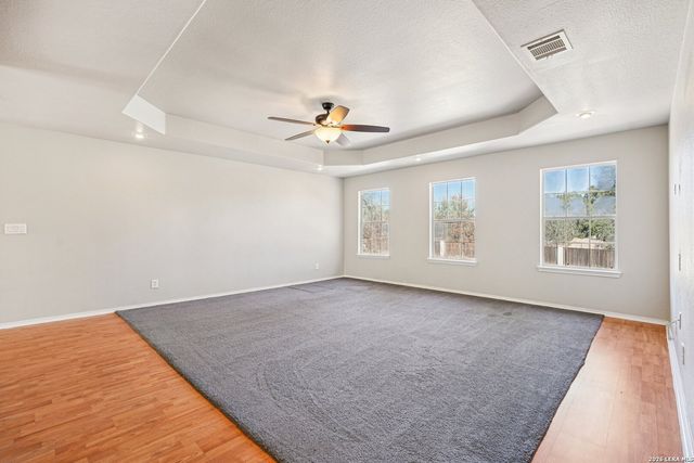 301 County Road 6862, Natalia, TX 78059