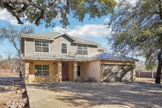 301 County Road 6862, Natalia, TX 78059