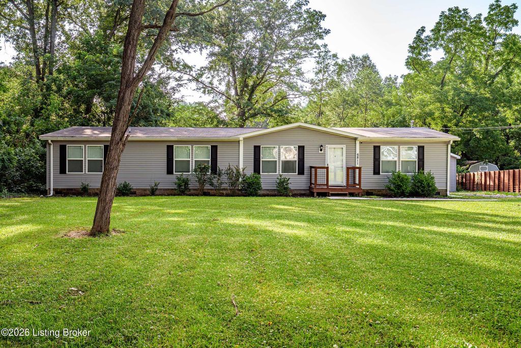 6811 Memory Ln, Louisville, KY 40258