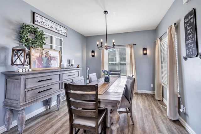 1566 BELLE PLANE CIRCLE, Green Bay, WI 54313