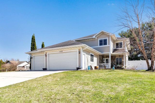 1566 BELLE PLANE CIRCLE, Green Bay, WI 54313