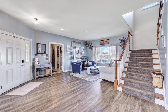 1566 BELLE PLANE CIRCLE, Green Bay, WI 54313