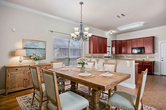 37420 Cypress Trace Ave, Geismar, LA 70734