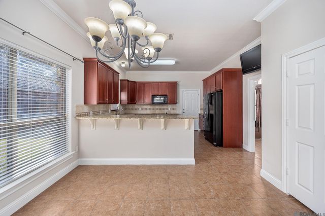 37420 Cypress Trace Ave, Geismar, LA 70734