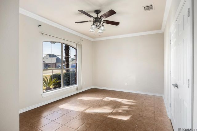 37420 Cypress Trace Ave, Geismar, LA 70734