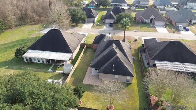 37420 Cypress Trace Ave, Geismar, LA 70734