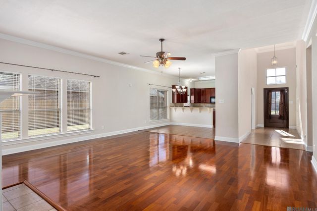 37420 Cypress Trace Ave, Geismar, LA 70734