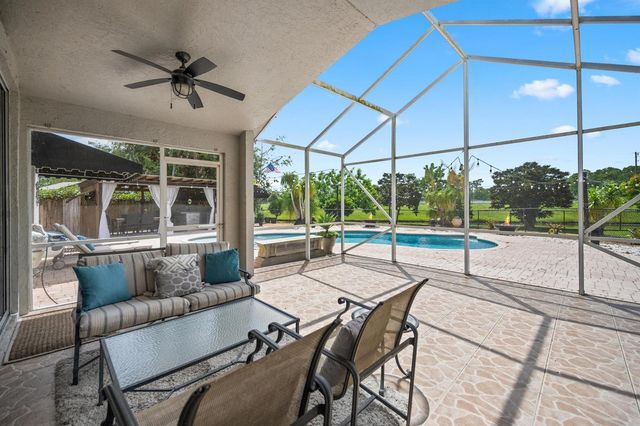 133 Nottingham Road, Royal Palm Beach, FL 33411