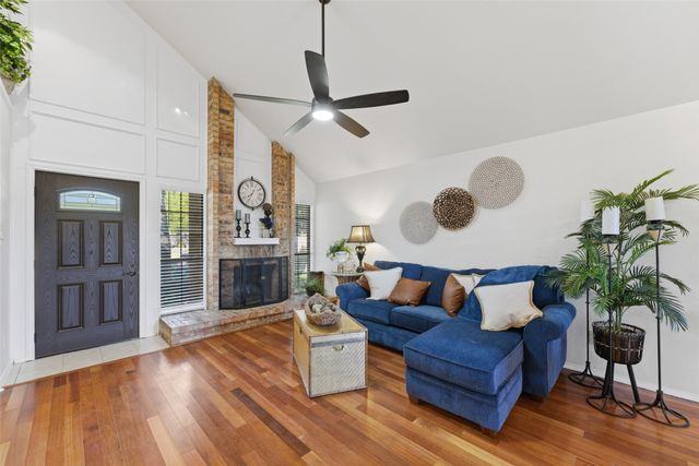 3328 Briaroaks Drive, Garland, TX 75044