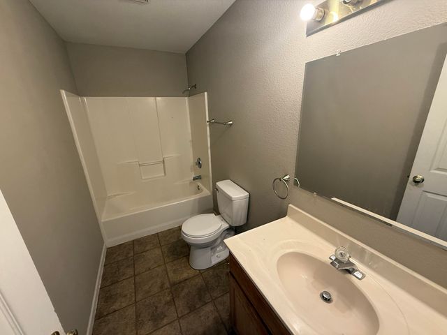 4503 RICE RD, Columbia, MO 65202