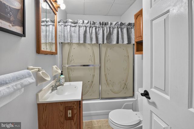 2815 DELMONT AVE, Baltimore, MD 21230