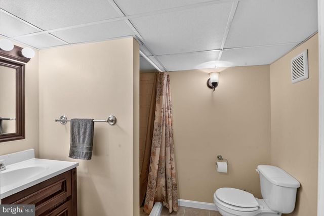 2815 DELMONT AVE, Baltimore, MD 21230