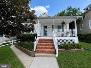 2815 DELMONT AVE, Baltimore, MD 21230