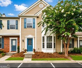 945 Prestwyck Court, Alpharetta, GA 30004