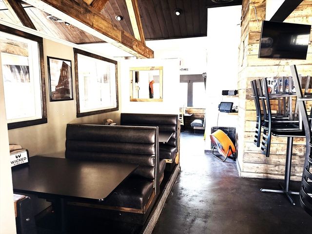 321 West Boylston St, Worcester, MA 01606