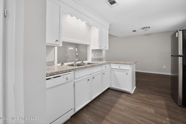 16 Christopher Court, Jackson, MS 39212