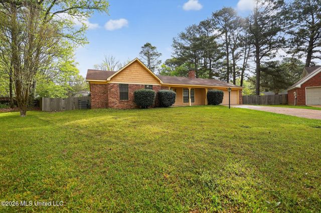 16 Christopher Court, Jackson, MS 39212