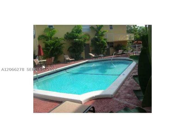 4061 N Dixie Hwy 23, Oakland Park, FL 33334