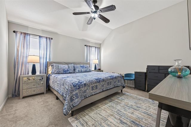 118 Snug Harbor Drive, Conroe, TX 77356