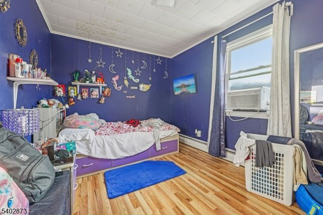 48 Atlantic St, Elizabeth City, NJ 07206