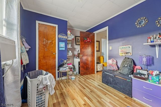 48 Atlantic St, Elizabeth City, NJ 07206